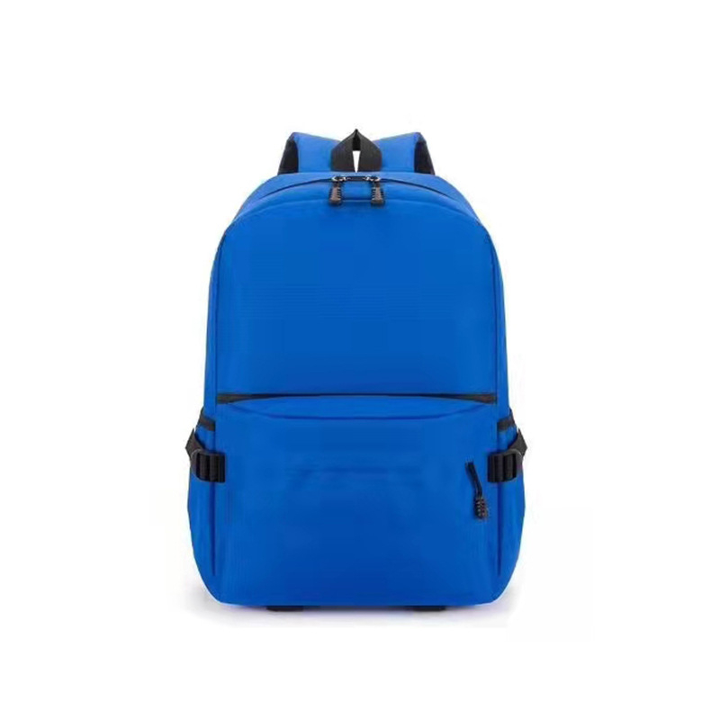 Putni ruksak od Oxford platna, vodootporan, kapacitet 20-35L, reljefne kožne detalje, zakrivljene naramenice