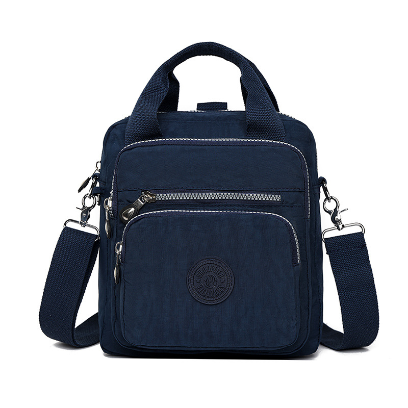 Krosbody torba za posao, velika kapaciteta, vertikalno kvadratnog oblika, Oxford materijal, zatvaranje na zatvarač, unutarnja džep sa zatvaračem, samo jedan kaiš