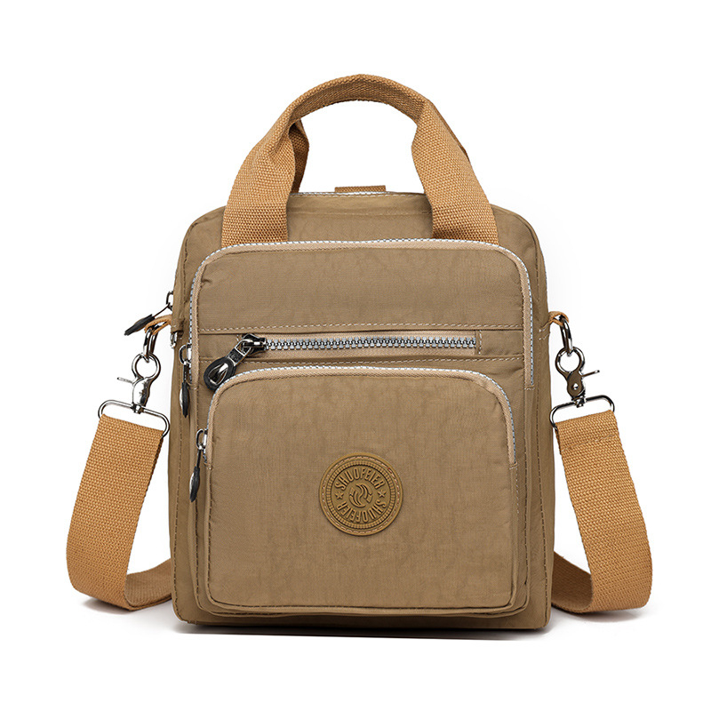 Krosbody torba za posao, velika kapaciteta, vertikalno kvadratnog oblika, Oxford materijal, zatvaranje na zatvarač, unutarnja džep sa zatvaračem, samo jedan kaiš