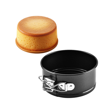 Okrúhla forma na pečenie tort s uhlíkovou oceľou, uvedená na trh v roku 2024