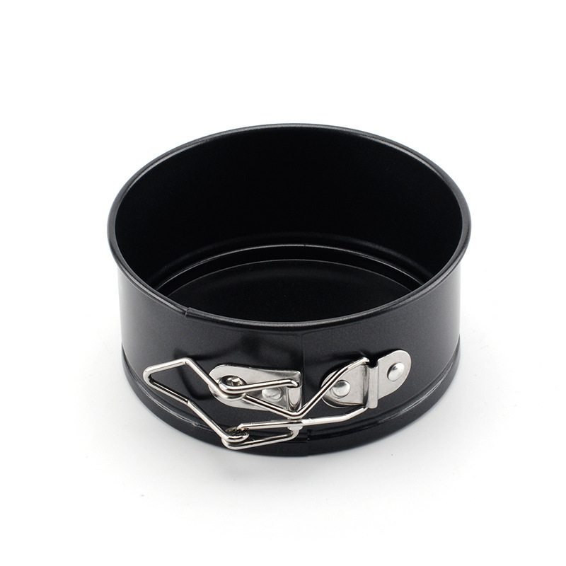 Okrúhla forma na pečenie tort s uhlíkovou oceľou, uvedená na trh v roku 2024