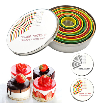 Rozsdamentes acélból készült kör alakú tortaforma mousse gyűrűvel és görbült éllel, 12 darabos készlet