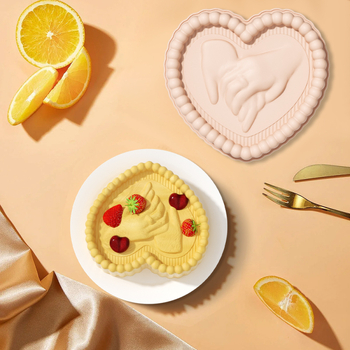 Srcolik silikon kalup za tortu (Kategorija: Kalupi za pećenje/Kalupi za torte; Upotreba: pečenje kruha, izrada torti, deserte, čokolada, šećerne ukrase; Materijal: silikon; Datum lansiranja na tržište: 2024.10)