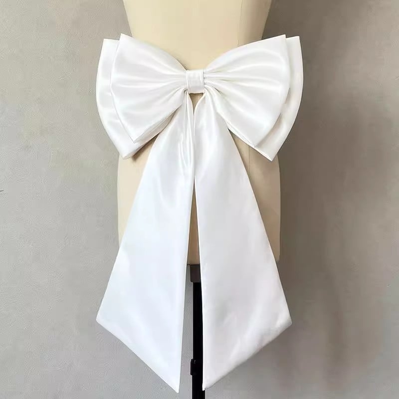 Γαμήλιο σατινένιο φιόγκο – War Horse, Κωδικός προϊόντος 001, για ενήλικες, Καλοκαίρι 2025