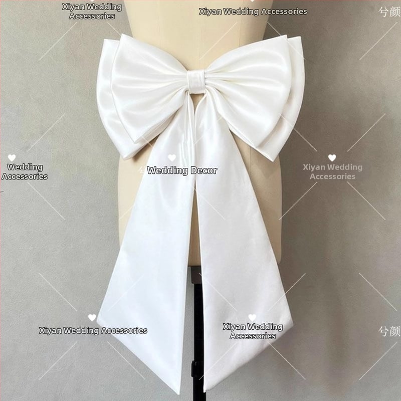 Γαμήλιο σατινένιο φιόγκο – War Horse, Κωδικός προϊόντος 001, για ενήλικες, Καλοκαίρι 2025