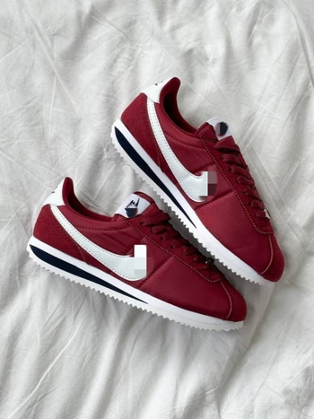 Παπούτσια Τρεξίματος με Δερμάτινο Άνω, Σόλα Καουτσούκ, Τεχνολογία Απορρόφησης Κραδασμών, Δέσιμο με Κορδόνια, Όλες οι Εποχές