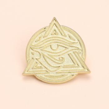 Kitűző - Ötvözet, Geometria, Eredeti tervezés; Forma: Más; Feldolgozási technológiája: Sütéses festés; Funkciók: Emlékeztet, Díszítés, Többszörös felhasználás