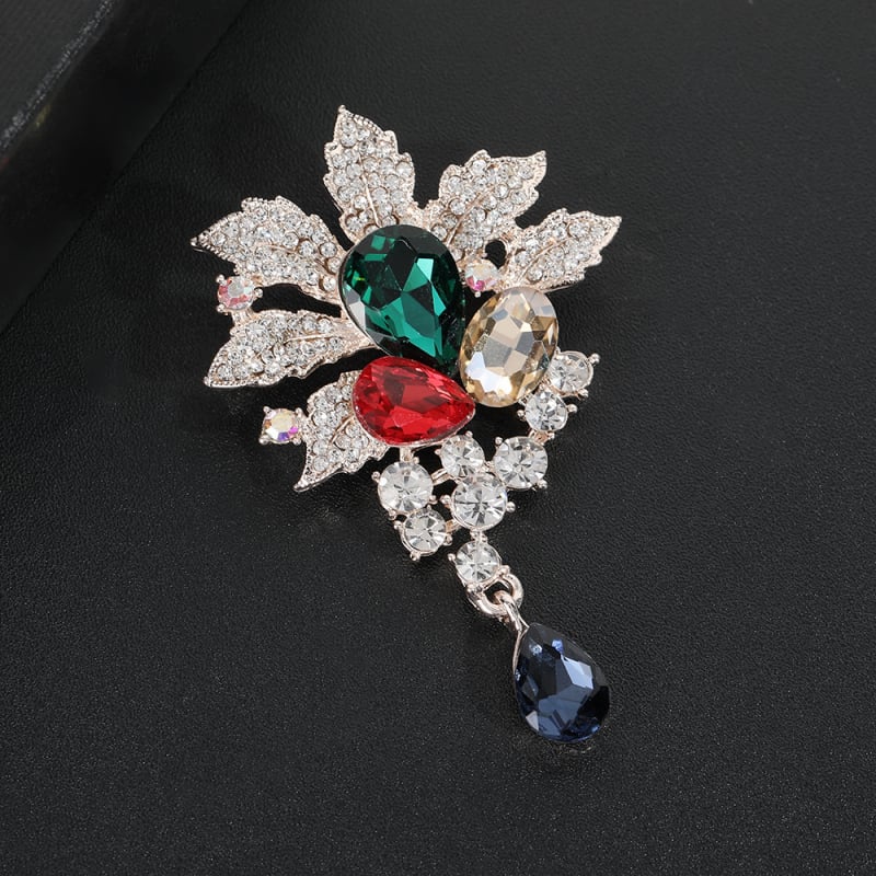 Brošna zliatiny, kvetinový vintage štýl so kryštálovým osadením – dekorácia, svadba a darček
