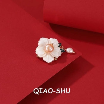 Kitűző – Egyedi márka; Modern egyszerűség; Derék szűkítés; 2025-ös tél (Márka: Egyedi; Stílus: Modern egyszerűség; Funkció: Derék szűkítés; Szezon: 2025-ös tél)