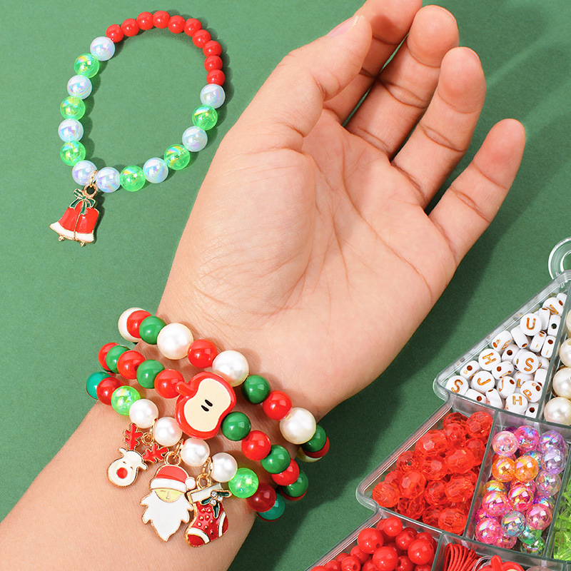 DIY set nakita: akrilne perle sa motivom snežinke i božićnog drveta za ogrlicu i narukvicu – injekcijsko oblikovanje, božićni stil, plemeniti uzorak