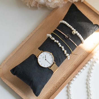 Дисплей за гривни от фланел, еднослойна поставка за бижута с фланелова обвивка, лято 2024