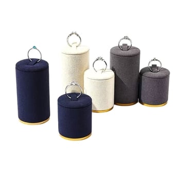 Цилиндрична стойка за бижута с PVC корпус и фланелова обвивка, висок клас, шевно сглобяване, едно ниво