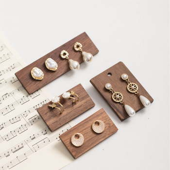 Kožna podloga za prikaz naušnica, jednovrstan držač za nakit, marka Alon Rui Zhi, proljeće 2025