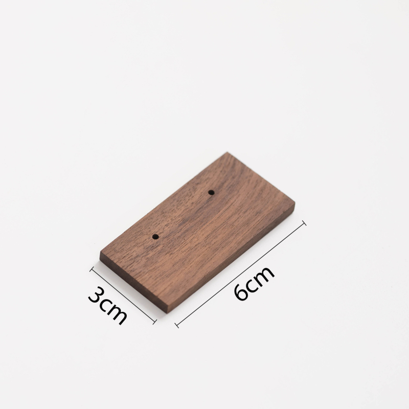 Kožna podloga za prikaz naušnica, jednovrstan držač za nakit, marka Alon Rui Zhi, proljeće 2025