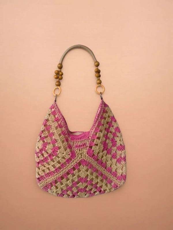 Granny-square szalma tote táska, kötött dizájn, függőleges négyzet alakú, rejtett cipzáras belső zseb, városi egyszerű stílus