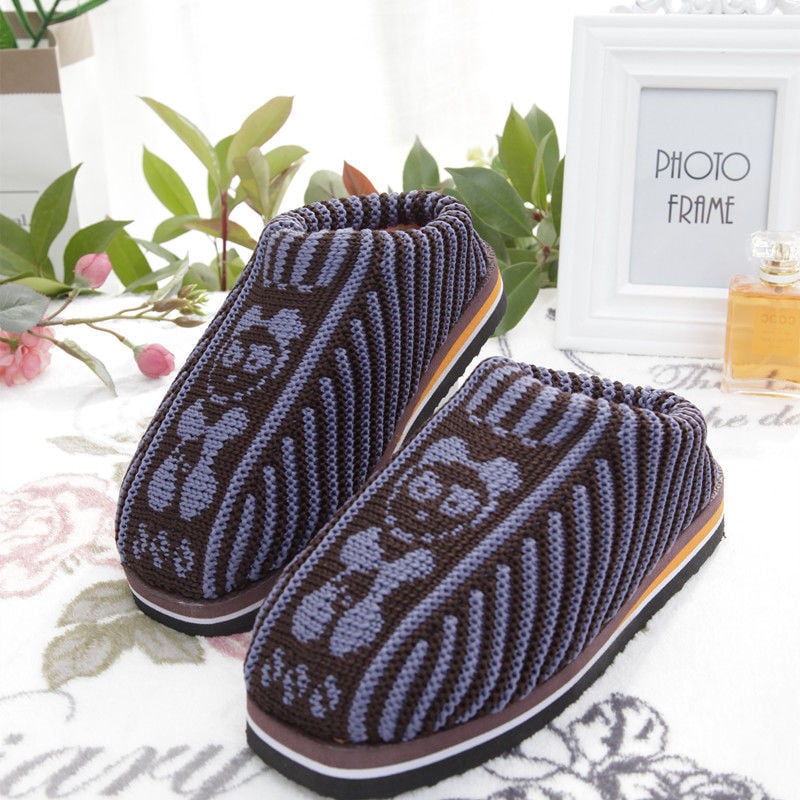 Rankų darbo vilnonės namų šlepetės, odinė įdėklė, vulkanizuotas gumos padas, lengvos ir patvarios