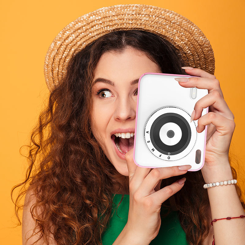 Cameră digitală pentru imprimare color – compactă, complet automată, senzor CCD de 48 MP, zoom optic 16x, obiectiv tip periscop, stabilizare opticӗ a imaginii, ecran LCD 2.8"