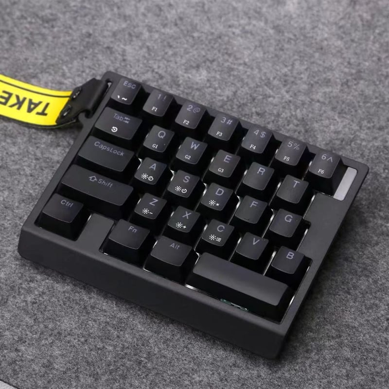 Jednoručna numerička tipkovnica s magnetskom osi, 8K RGB pozadinsko osvjetljenje, žičana gaming tipkovnica