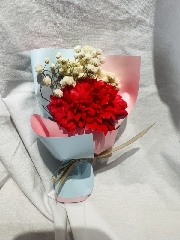 Мини букет от сушени цветя за влюбени - подарък за Деня на влюбените