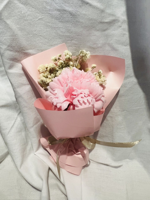 Мини букет от сушени цветя за влюбени - подарък за Деня на влюбените