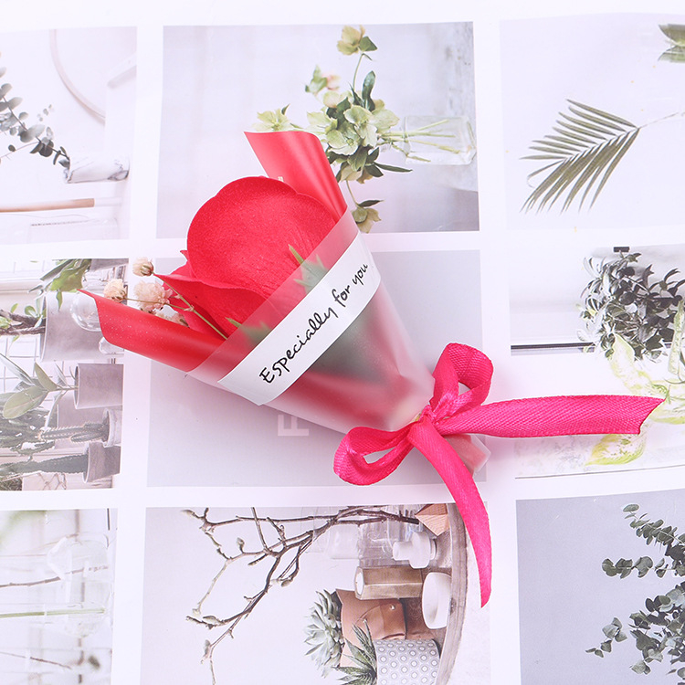 Mini mydlové kvety Gypsophila – dar pre priateľku na Valentína, druh All over the Sky star, od Future girl, s večným sušeným kvetom.