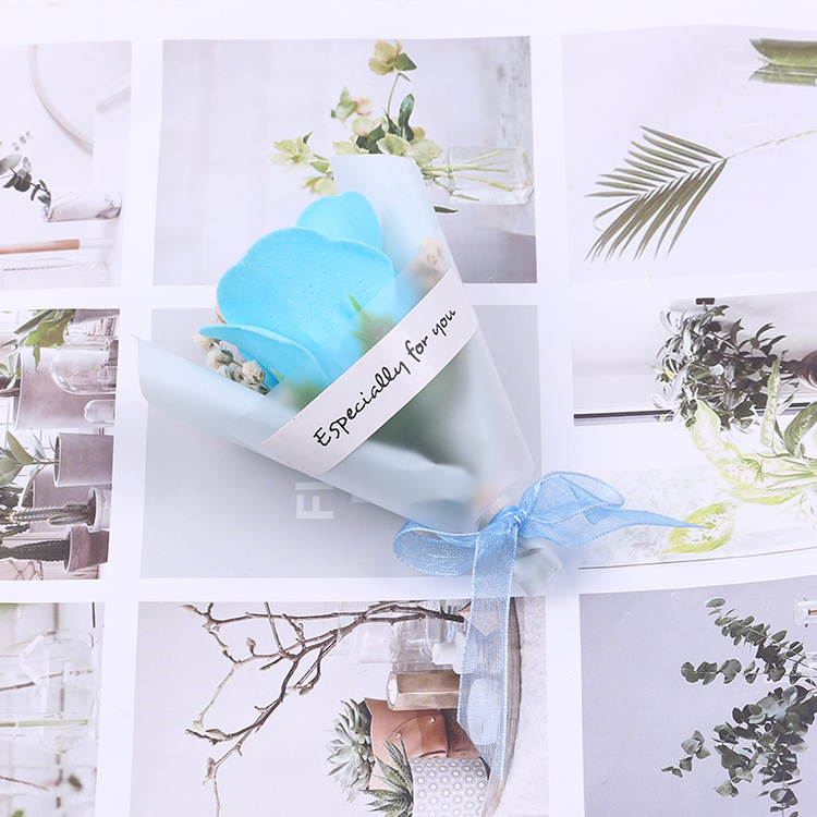 Mini mydlové kvety Gypsophila – dar pre priateľku na Valentína, druh All over the Sky star, od Future girl, s večným sušeným kvetom.