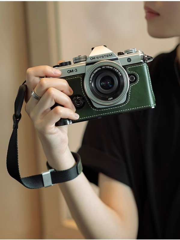 Fotoaparatų krepšys iš natūralios odos, rankinės stiliaus, universalus, 2025 m. pavasaris