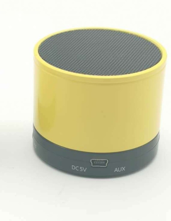 Bluetooth zvučnik s metalnim kućištem i bambusom, prijenosni za stolne i auto korištenje, Bluetooth 5.0, 100Hz-20kHz, SNR ≥75dB, 3W, domet 10m