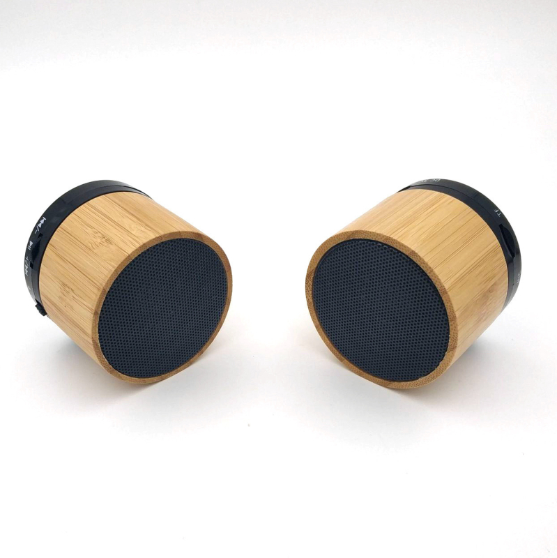 Bluetooth zvučnik s metalnim kućištem i bambusom, prijenosni za stolne i auto korištenje, Bluetooth 5.0, 100Hz-20kHz, SNR ≥75dB, 3W, domet 10m
