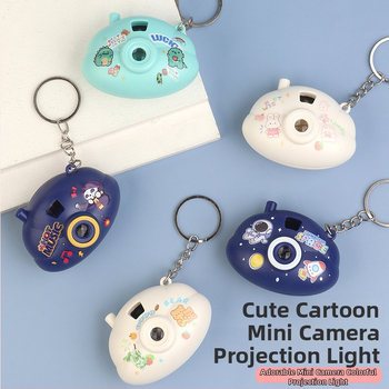 Mini fotoaparát so svetelnou projekciou v kartúnovom štýle, prívesok na kľúče, plast, pre deti 4–6 rokov