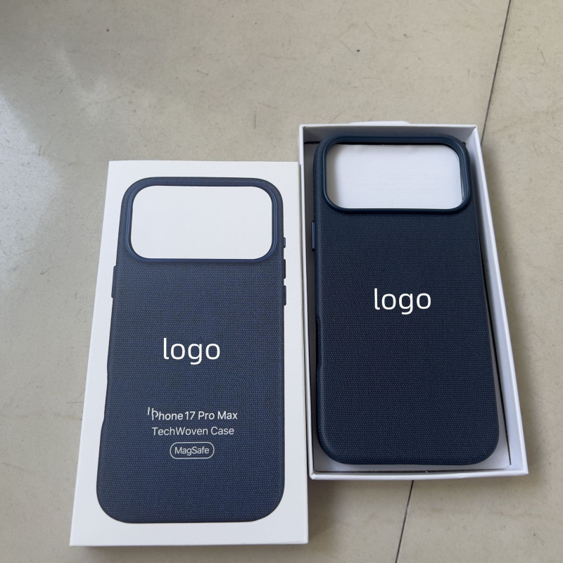 Husă spate iPhone 17, PC material, Prelucrare mecanică, Aderență magnetică, Anti-amprentare, Rezistentă la șocuri