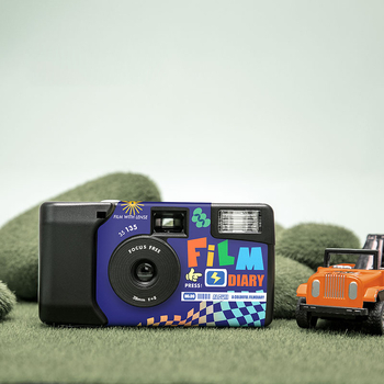 Cameră foto de unică utilizare, cu ochi mari, model retro 135, corp ABS, 5–12 MP, memorie încorporată, autonomie baterie peste 5 ore