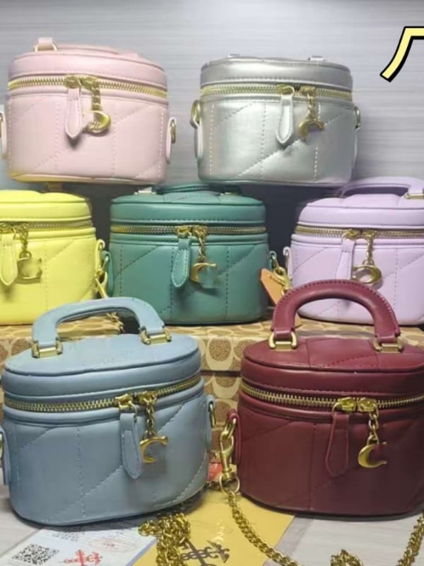 Crossbody torba s lancem – gradski stil, PU okrugla kozmetička torbica sa zatvaračem i unutarnjim džepom za dokumente