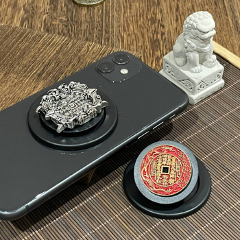 Telefono stovas su magnetiniu žiedu ir teleskopine baze, universalus, metalinė konstrukcija