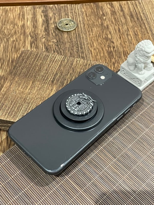 Telefono stovas su magnetiniu žiedu ir teleskopine baze, universalus, metalinė konstrukcija