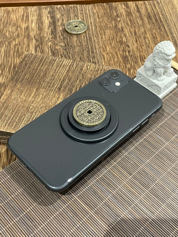 Telefono stovas su magnetiniu žiedu ir teleskopine baze, universalus, metalinė konstrukcija