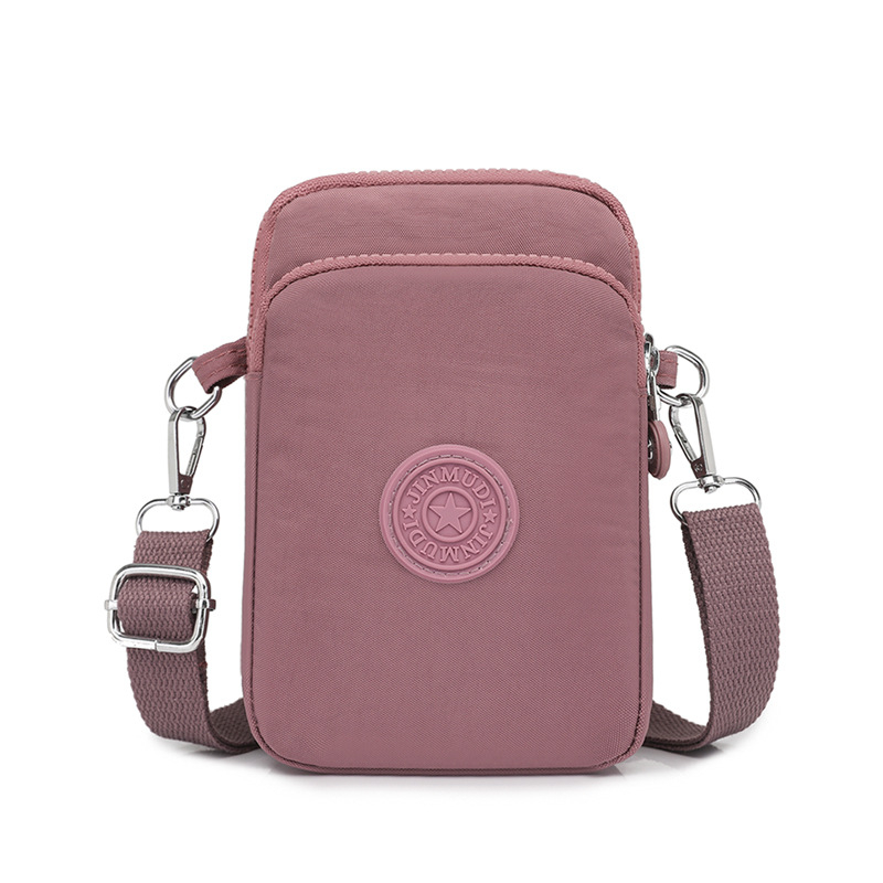 Ženska nylon torbica za telefon, crossbody stil, vertikalni kvadratni oblik, zatvarač, unutarnji džep s zatvaračem