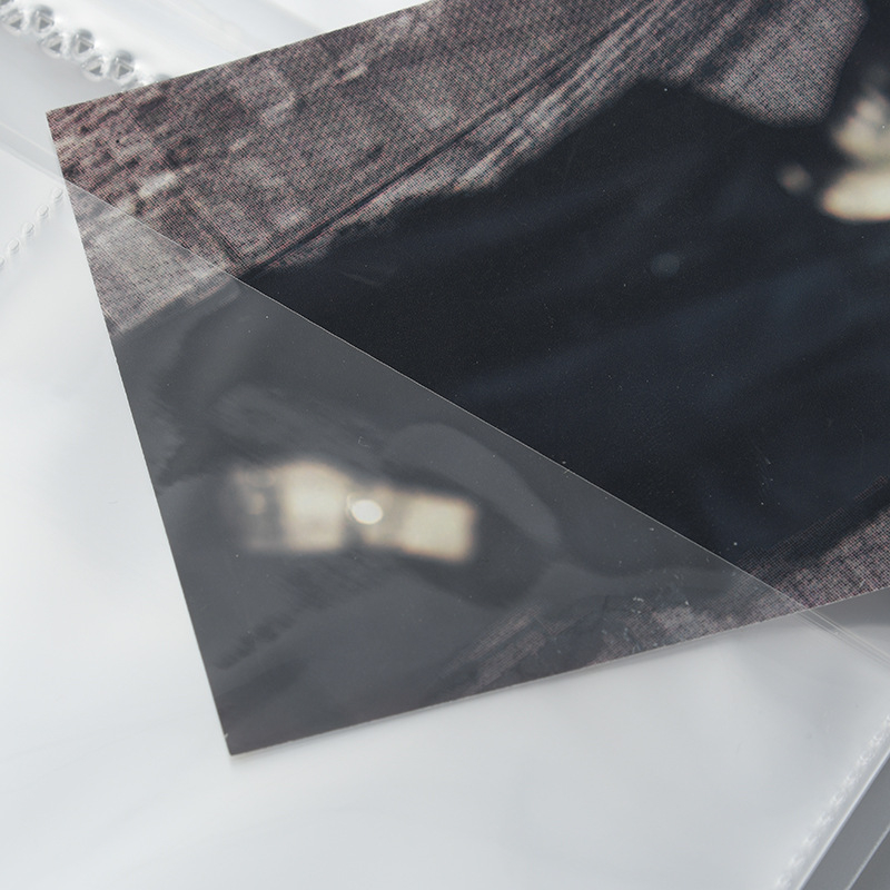 Bērnu lasīšanas kartiņas ar fotoalbumā ievietošanas lapām, PP vāciņš