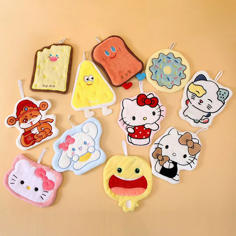 Pakabinamas virtuvės rankšluostis su siuvinėtu ornamentu, koralinis flisas, 120d siūlai, 30-50 g, pritaikomas