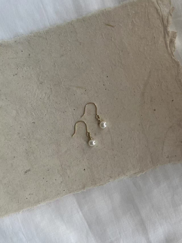 Naušnice s biserima od slatke vode i resicama, 925 srebrni postovi, elektroplating, chic stil