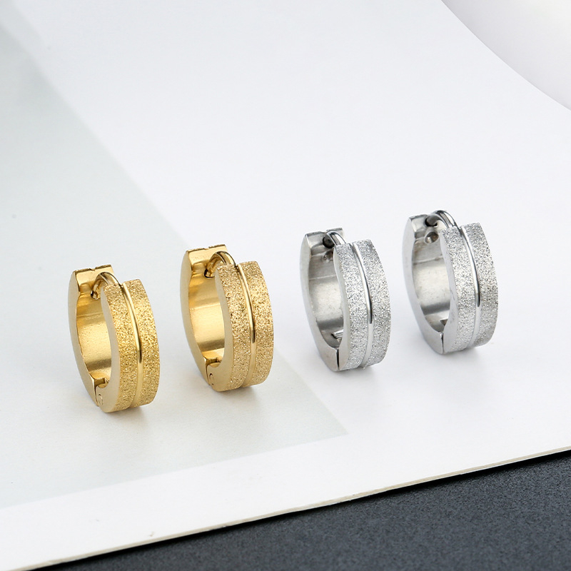 Unisex naušnice od nehrđajućeg čelika, titan-stil, premaz u 18K zlatnoj nijansi