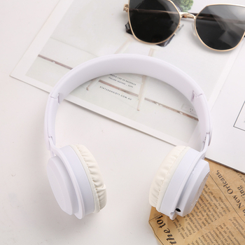 Y08 Bluetooth slušalice za glavu – jak bass, sklopive, domet 10 m, Bluetooth 5.0, IPX4, 4–8 h, NFC