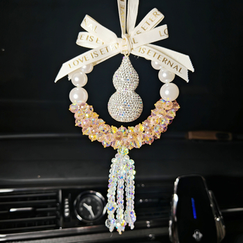 Κρεμαστό για καθρέπτη αυτοκινήτου — μεταλλικό, μοντέρνος σχεδιασμός, διακοσμητικό εσωτερικού χώρου