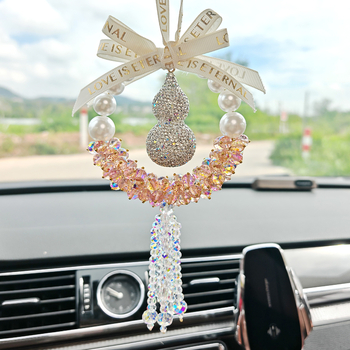 Κρεμαστό για καθρέπτη αυτοκινήτου — μεταλλικό, μοντέρνος σχεδιασμός, διακοσμητικό εσωτερικού χώρου