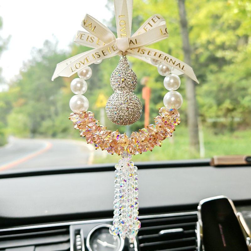 Κρεμαστό για καθρέπτη αυτοκινήτου — μεταλλικό, μοντέρνος σχεδιασμός, διακοσμητικό εσωτερικού χώρου