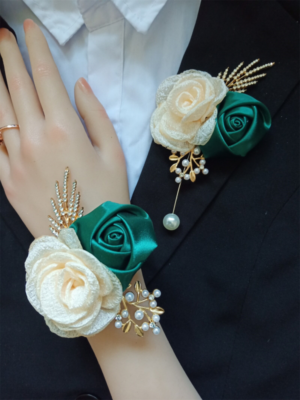Corsage és csuklódísz virágszett – kézzel készített, szövet anyagú rózsa és kamélia, elegáns uniszex, modell Xh925, 2025 ősz