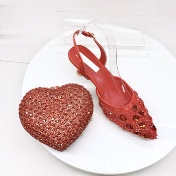 Moterų raišteliniai sandalai su smailiu nosimi, plonas kulnas 3–6 cm, viršus iš super pluošto, vidus tinklas (Pavasaris 2025)