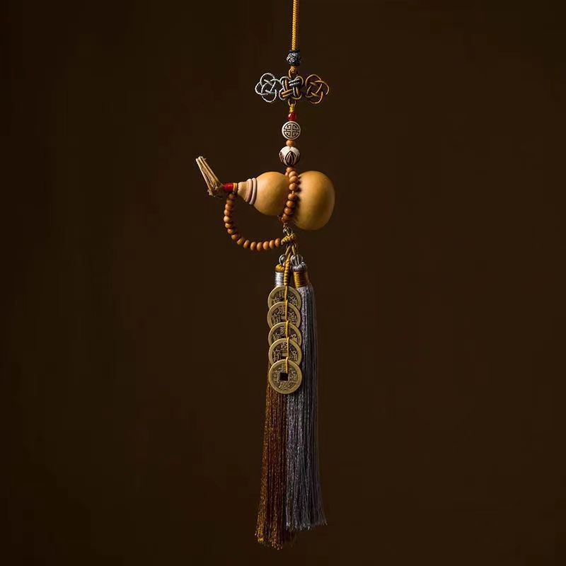 Αυτοκινητικό κρεμαστό διακόσμηση από κολοκύθα με νομίσματα των Πέντε Αυτοκρατόρων, σανδαλόξυλο και κινέζικο κόμπο για εσωτερική διακόσμηση