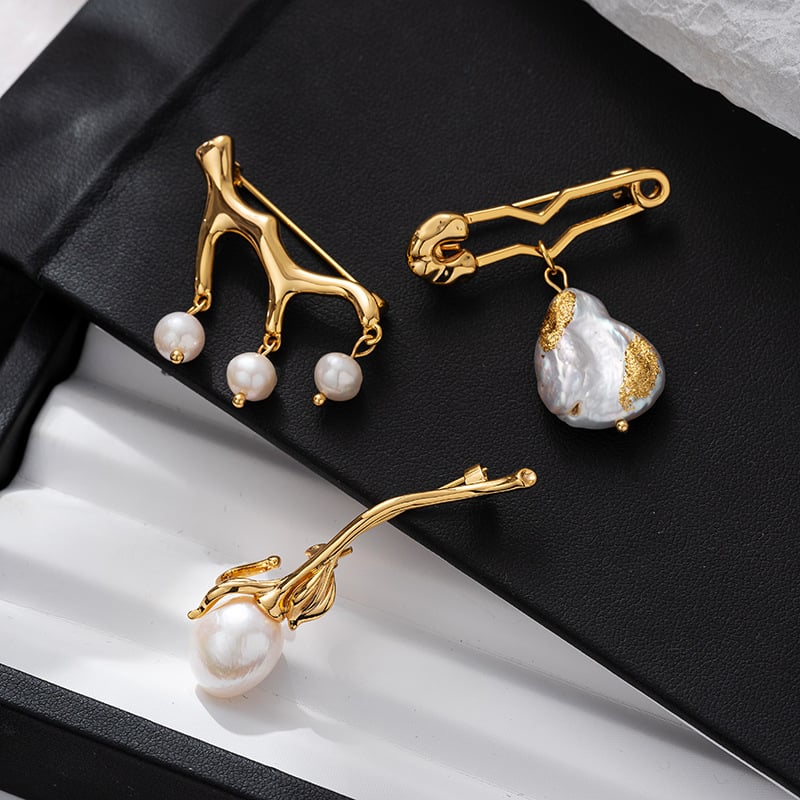 Broșă cu floare de perle, design chinezesc nou, bază de cupru, finisaj electroplacat, accesoriu feminin de modă, vară 2024