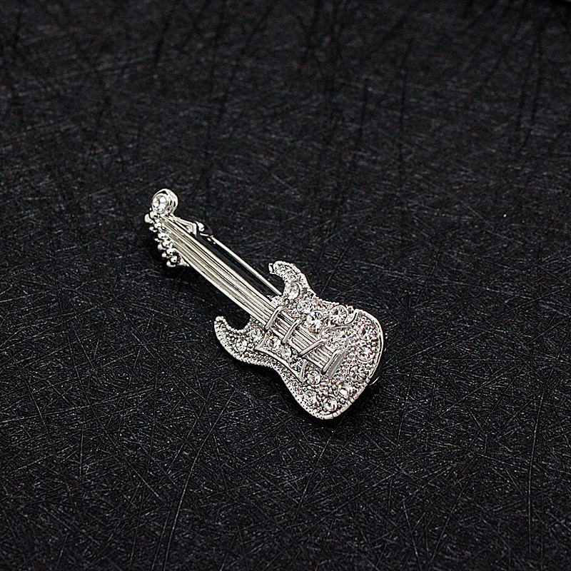 Brosa od legure s rhinestones, korejskog stila, unisex, ugrađeni umjetni poludragi kamen, elektroplakirano
